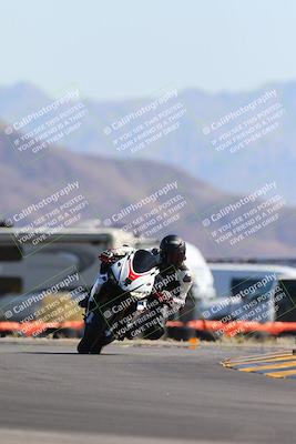 media/May-12-2024-SoCal Trackdays (Sun) [[ad755dc1f9]]/7-Turn 16 (915am)/